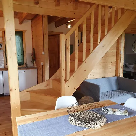 Holiday home Dom Pod Sosnami *
