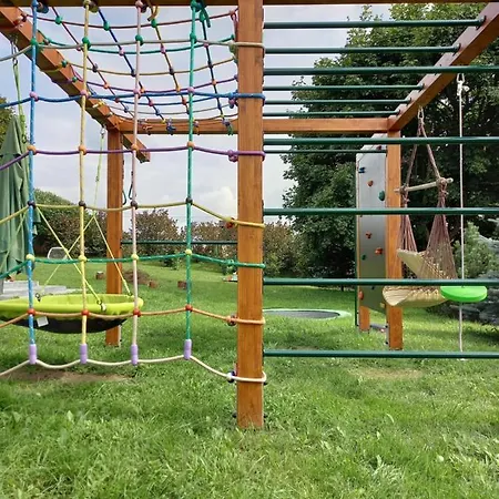 Holiday home Dom Pod Sosnami