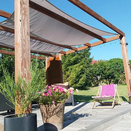 Holiday home Dom Pod Sosnami